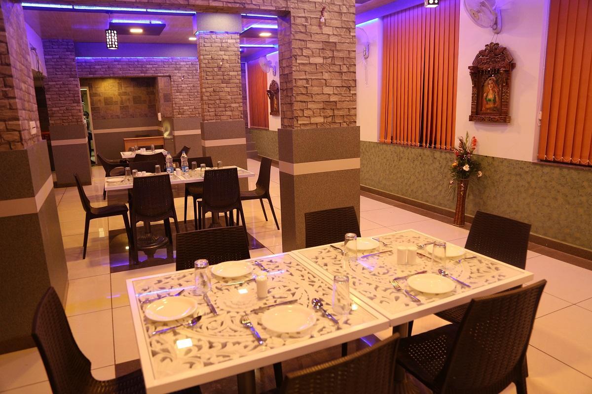 Hotel Marwar Excellency Mahāmandir Esterno foto